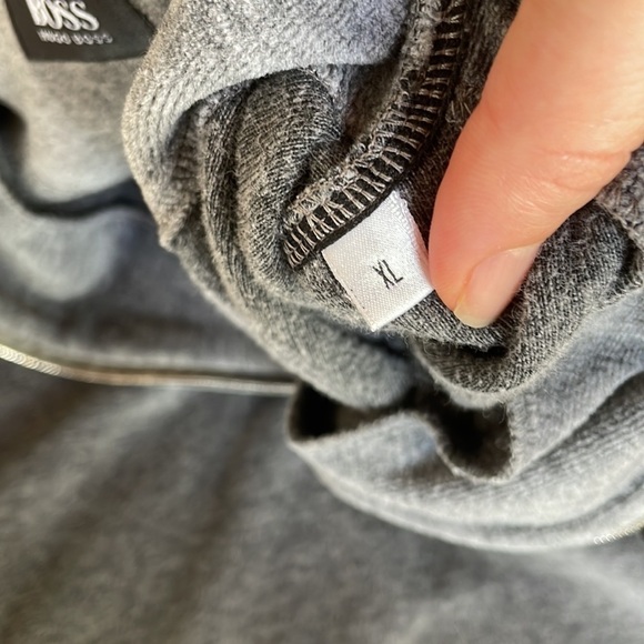 Mens Hugo Boss Pullover sweater - Picture 4 of 6